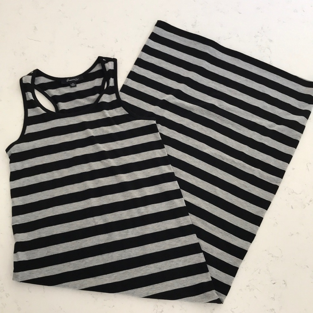 NWOT FOREVER 21 MAXI RACERBACK DRESS S